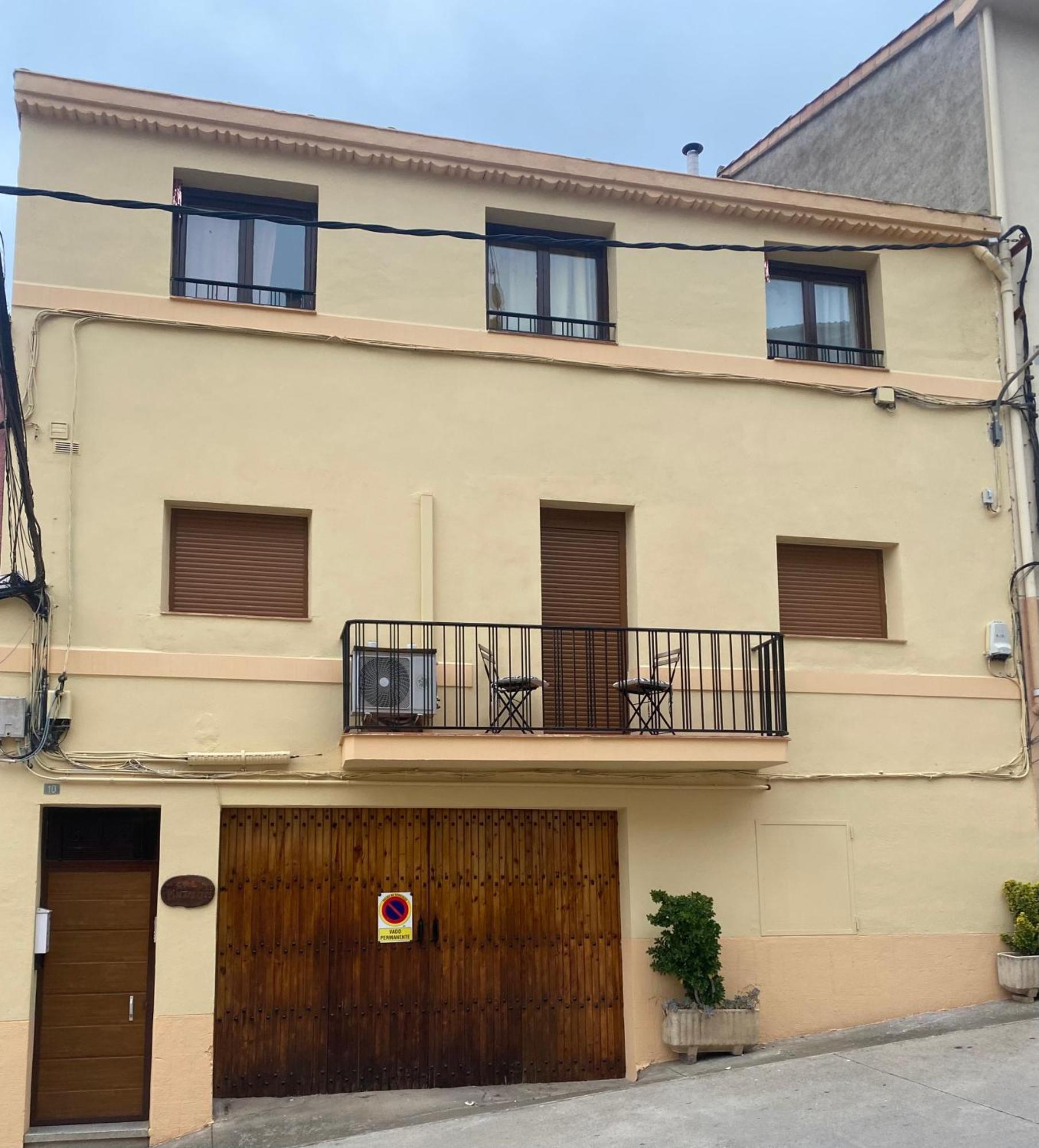 Cal Pintabotes - Apartamento Nuevo En Camarasa المظهر الخارجي الصورة